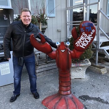 James Hook & Co - Seafood Near Me - Boston, Massachusetts