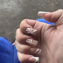 JK Nails & Spa - Holiday design nails with white and copper