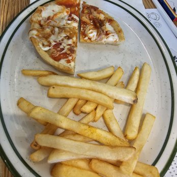Penfold's Café - $10 kids meal. My kid snagged 1 pc of the pizza.  Please note their kids meals DO NOT include a beverage. - Breakfast & Brunch Near Me - Temecula, California