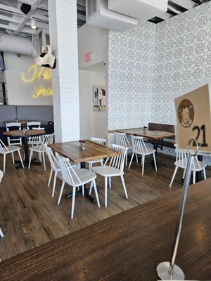 Haystack Burgers and Barley by null