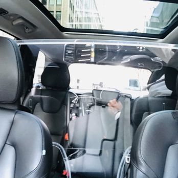American limo - Plastic shield divider between Guests and chauffeur - Limos Near Me - West Nyack, New York American limo - Plastic shield divider between Guests and chauffeur - Limos Near Me - West Nyack, New York