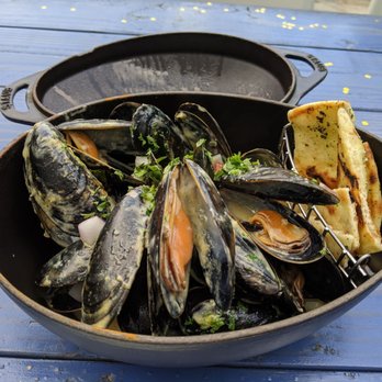 Pesca Peruvian Bistro - Steamed mussels - Peruvian Near Me - New Canaan, Connecticut