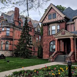 The Inn on Ferry Street - I found myself taking pictures every time I was coming or going. Beautiful block.