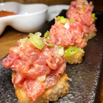 Temakase Hand Roll Bar - 2nd Ave - Spicy Tuna Crispy Rice - Sushi Bars Near Me - New York, New York Temakase Hand Roll Bar - 2nd Ave - Spicy Tuna Crispy Rice - Sushi Bars Near Me - New York, New York