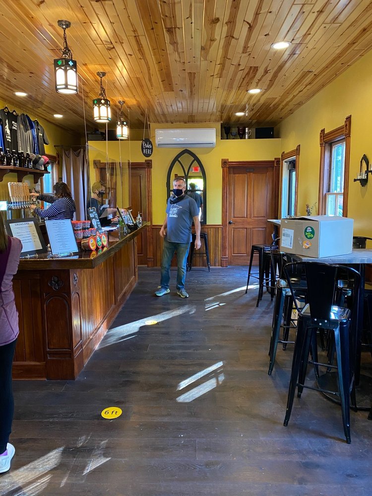 Chapel Brewing Logo