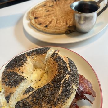 Middlebury Bagel & Deli - bagel egger and blueberry pancake (regular size) - Bagels Near Me - Middlebury, Vermont