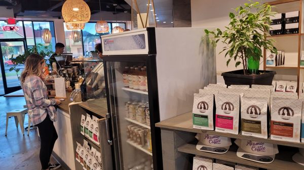 Akamai Coffee Co. by null