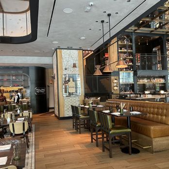 Yardbird - Indoor Seating - Southern Near Me - Dallas, Texas Yardbird - Indoor Seating - Southern Near Me - Dallas, Texas