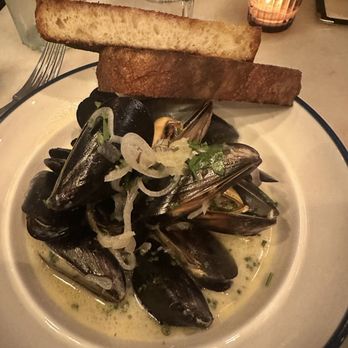 HARRY’S FINE FOODS - 326 Photos & 251 Reviews - 601 Bellevue Ave E