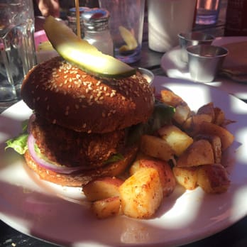 Redwood Cafe - Crab Cake Sandwich with Home Fries - American Near Me - Cotati, California