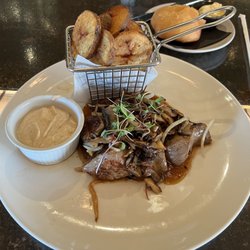 Dakotah Steakhouse - Marinated beef tips with onions and mushrooms = recommend
