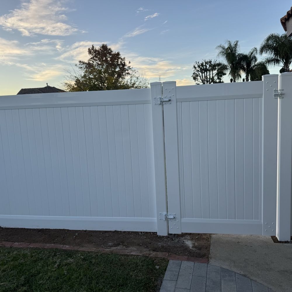 24 Seven Tree Service - Vinyl gate installed - Tree Services Near Me 24 Seven Tree Service - Vinyl gate installed - Tree Services Near Me