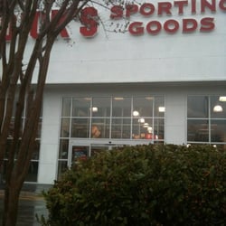 DICK'S Sporting Goods