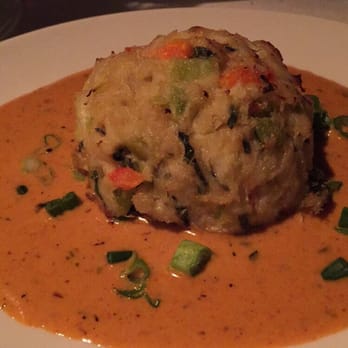 Del Frisco's Double Eagle Steakhouse - Crab cakes - Seafood Near Me - Boston, Massachusetts