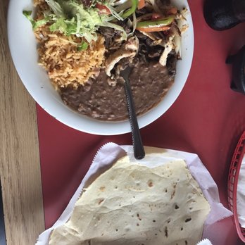 Los Primos Cafe - Mexican Near Me - Galveston, Texas