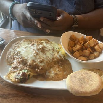 Another Broken Egg Cafe - Bacon & Chorizo Omelette - Breakfast & Brunch Near Me - Concord, North Carolina