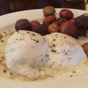 The Copper Hen - Biscuits and gravy were delectable! - New American Near Me - Minneapolis, Minnesota