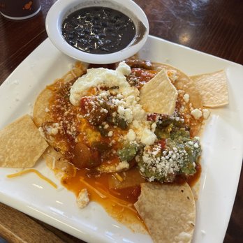 Jarro’s cafe - Huevos rancheros - Breakfast & Brunch Near Me - Moorpark, California