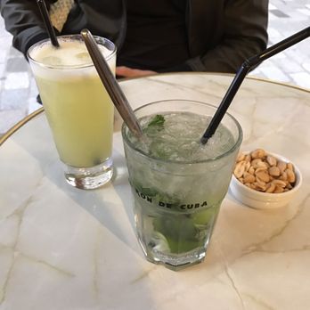 Le Petit Cler - Gin fizz in back. Mojito chic in front. Both very well done! - Bistros Near Me - Paris, 75 Le Petit Cler - Gin fizz in back. Mojito chic in front. Both very well done! - Bistros Near Me - Paris, 75