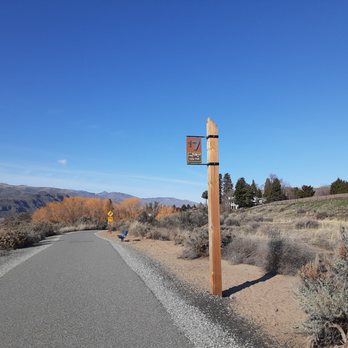 Pat Armstrong Ford - Loop Trail - Car Dealers Near Me - East Wenatchee, Washington Pat Armstrong Ford - Loop Trail - Car Dealers Near Me - East Wenatchee, Washington