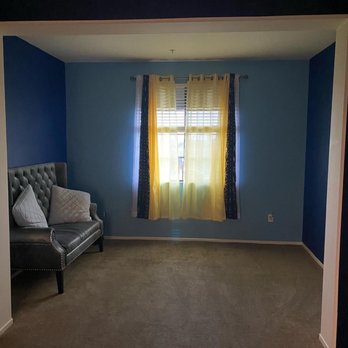 Rover House Cleaners - Living room - Home Cleaning Near Me - Dallas, Texas Rover House Cleaners - Living room - Home Cleaning Near Me - Dallas, Texas