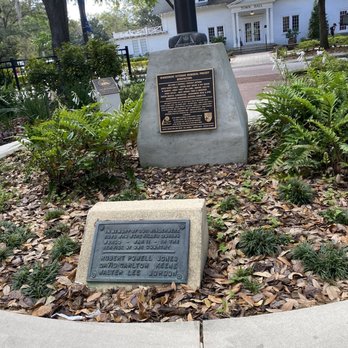 Windermere 9/11 Memorial - Landmarks & Historical Buildings Near Me - Windermere, Florida Windermere 9/11 Memorial - Landmarks & Historical Buildings Near Me - Windermere, Florida