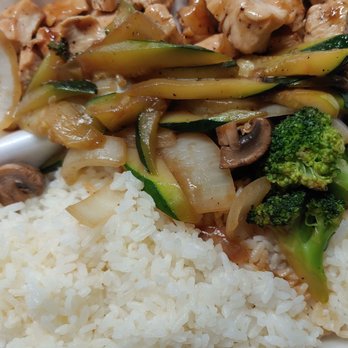 Hokkaido - Hibachi chicken with steamed rice. - Sushi Bars Near Me - Chattanooga, Tennessee Hokkaido - Hibachi chicken with steamed rice. - Sushi Bars Near Me - Chattanooga, Tennessee