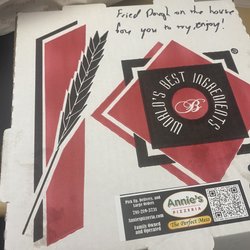 Annie's Pizzeria - Note on box for fried dough