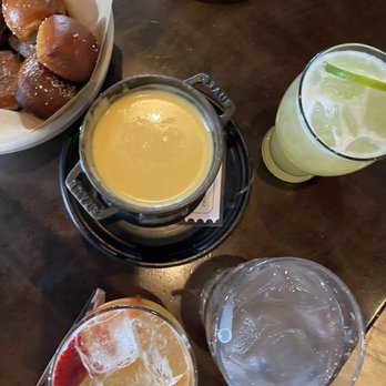 Culinary Dropout - Pretzel fondue and cocktails - New American Near Me - Scottsdale, Arizona Culinary Dropout - Pretzel fondue and cocktails - New American Near Me - Scottsdale, Arizona