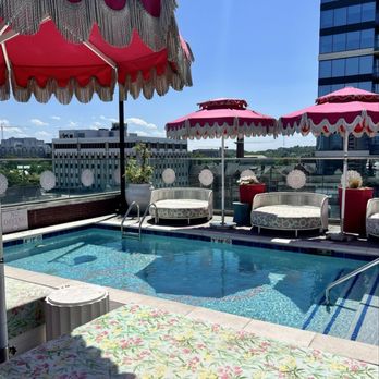 White Limozeen - Baby pool on the patio - not for restaurant guests but still super cute and part of the vibezz - Cocktail Bars Near Me - Nashville, Tennessee White Limozeen - Baby pool on the patio - not for restaurant guests but still super cute and part of the vibezz - Cocktail Bars Near Me - Nashville, Tennessee