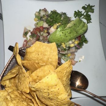 La Malquerida Latin Fusion - Guacamole - Latin American Near Me - Berwyn, Illinois La Malquerida Latin Fusion - Guacamole - Latin American Near Me - Berwyn, Illinois
