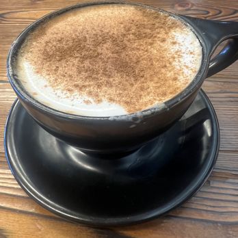 Top Hat Coffee Lounge - Chai Latte - Coffee Roasteries Near Me - Bala Cynwyd, Pennsylvania