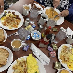 Suzie's Cafe & Catering