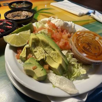 Mariscos La Playa - Fajita sides - Seafood Near Me - Albuquerque, New Mexico