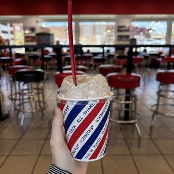 Iceberg Drive Inn - reese's and butterfinger milkshake - Ice Cream & Frozen Yogurt Near Me - St. George, Utah Iceberg Drive Inn - reese's and butterfinger milkshake - Ice Cream & Frozen Yogurt Near Me - St. George, Utah