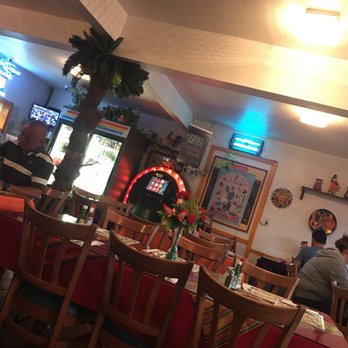 Los Eduardos Restaurant - Super cute decor ! - Mexican Near Me - Long Beach, California Los Eduardos Restaurant - Super cute decor ! - Mexican Near Me - Long Beach, California