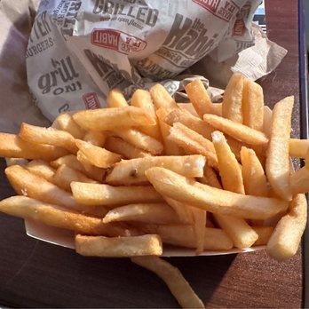 Habit Burger & Grill - French Fries extra crispy SO GOOD!! - Burgers Near Me - Porterville, California