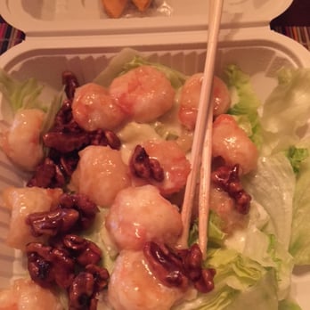 Kowloon Kitchen - Love my Walnut Prawns form Kowloon Kitchen Take Out .. best in town and good value too !! yumm - Chinese Near Me - San Jose, California