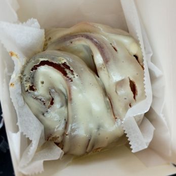 Yalaha Bakery - Cinnamon roll - Bakeries Near Me - Yalaha, Florida Yalaha Bakery - Cinnamon roll - Bakeries Near Me - Yalaha, Florida