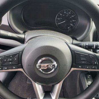 Hertz Rent A Car - Dirt and grime all over the steering wheel - Car Rental Near Me - Hartford, Connecticut Hertz Rent A Car - Dirt and grime all over the steering wheel - Car Rental Near Me - Hartford, Connecticut