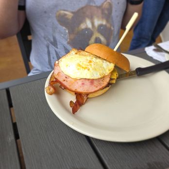 Jakes - Breakfast burger - American Near Me - Benbrook, Texas