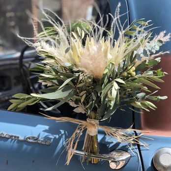 Ethos Floral Events - Bridal bouquet - Floral Designers Near Me Ethos Floral Events - Bridal bouquet - Floral Designers Near Me