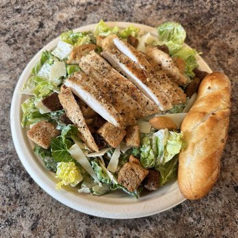 Moose Mountain Recreation - Chicken Caesar salad - Disc Golf Near Me - Brookfield, New Hampshire