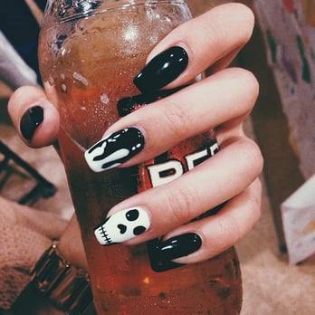 Creative Nail Design & Spa - My girlfriends nails for halloween! - Nail Salons Near Me - Lees Summit, Missouri Creative Nail Design & Spa - My girlfriends nails for halloween! - Nail Salons Near Me - Lees Summit, Missouri