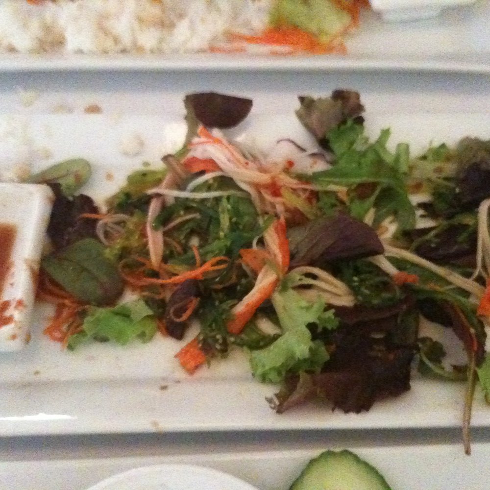 Itamea Sushi - a plate of salad and rice - Sushi Bars Near Me - Montreal, Quebec Itamea Sushi - a plate of salad and rice - Sushi Bars Near Me - Montreal, Quebec