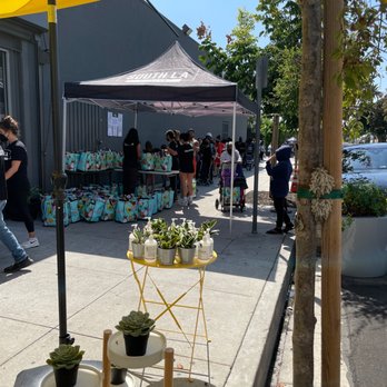 South LA Cafe - Good giveaway every Wednesday  starting at 3pm. - Coffee & Tea Near Me - Los Angeles, California