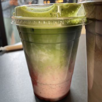 Eat Bubbles - Matcha Strawberry w/Oatmilk - Bubble Tea Near Me - Nashville, Tennessee Eat Bubbles - Matcha Strawberry w/Oatmilk - Bubble Tea Near Me - Nashville, Tennessee