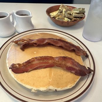 Starkville Cafe - Short stack with bacon and duck butter - Breakfast & Brunch Near Me - Starkville, Mississippi
