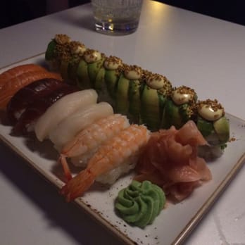 Izakaya Koi - Futo Moriawase 16 bitar. - Japanese Near Me - Malmö, Alberta Izakaya Koi - Futo Moriawase 16 bitar. - Japanese Near Me - Malmö, Alberta