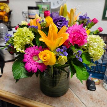 Easy Flowers By You - Sunshine Beauty Bouquet - Florists Near Me - Debary, Florida Easy Flowers By You - Sunshine Beauty Bouquet - Florists Near Me - Debary, Florida
